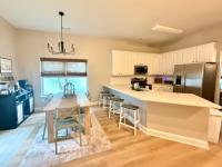 4BR Home Near SAV Airport - Fenced Yard, Community Amenities, Pets Welcome - Ferienwohnung Savannah