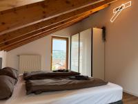 Modernes Apartment mit Balkon - Chambres d'hôtes Wutöschingen