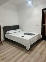 A G Studio 5 - B&B Iași