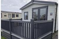 3 Bedroom Cabin Sleeps 6 - Shared Pool & Hot Tub - Bed and Breakfast Malton