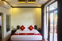 Deluxe Double or Twin Room with Pool View