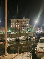 Appartamento sul molo - fra mare e Toscana - B&B Viareggio