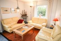 Ferienhaus Fischerhus Alice - Bed and Breakfast Timmendorfer Strand
