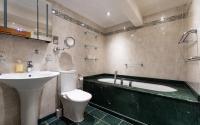 A Spacious Stay in the Heart of the City - Bed and Breakfast Worcester