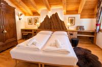 Chalet degli Abeti by AMA Val di Fassa - B&B Campitello di Fassa