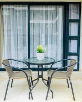 Urban Sage - Modern Studio in Sarona City, Gaborone - Free Parking,Pool & WIFI - B&B Gaborone
