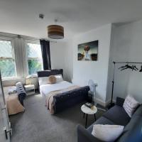 Home in Woodhouse, Leeds,Free 4 Car Parking,Free WiFi - Ferienwohnung Leeds