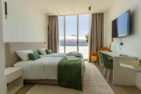 Suites Avenue Apartments - Chambres d'hôtes Horta