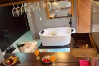 Sossego Real: Casa Solo C/ Banheira Ofuro - Ferienwohnung Ilhabela