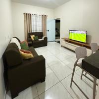 Casa completa - ar, wifi, garagem para 2 carros - B&B Trindade