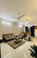 Signature by Glass Loft-Premium 3BHK near KIMS Hospital - Ferienwohnung Thiruvananthapuram