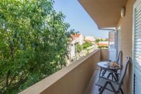 One-Bedroom Apartment with Balcony