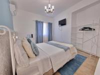 Double Room with Private External Bathroom