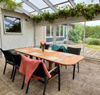 Villa María - Charming 40 m2 lower level suite with private entrance - Bed and Breakfast Simrishamn