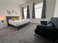 Liverpool Lily House - Stylish 4 BR - Group Stay - B&B Liverpool