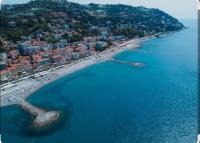 Stella D'amare - Bed and Breakfast Ospedaletti
