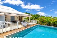 Villa Inalya - Piscine, Vue Mer, Jardin Tropical - Bed and Breakfast Goyave