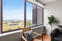 Arlington Gem Stylish Apt with Pool and Gym - Bed and Breakfast Arlington