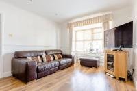 Single Room with shared bathroom - B&B Cheshunt