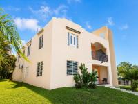 Colinas del Atlantico Vacational House 2nd Floor - Ferienwohnung Isabela