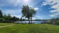 Island LakeHouse - B&B Shelton