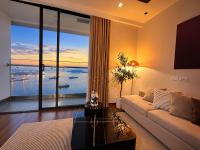 Apartment on 20th & 31st floor, Bai Chay Bridge & Ha Long Bay view - Ferienwohnung Hạ Long