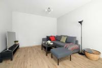 Unique Apartment with Balcony and Underground Parking by Noclegi Renters - B&B Wroclaw