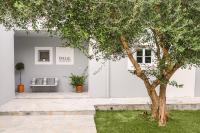 Dalie Luxury Suites - Bed and Breakfast Gouviá