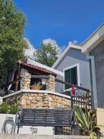 Villa Lora - Bed and Breakfast Tučepi