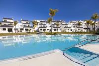 Estepona Sunsets - Modern 3-BR Beachside Apartment - Ferienwohnung Estepona