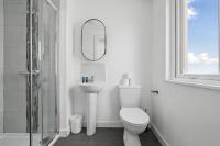 The Sandford By Luxus City Views, Balcony Sleeps 6 - B&B Belfast