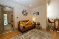 Brand new refurbished 2 bedroom/2 bathroom apartment in Central Lincoln City! - Chambres d'hôtes Lincoln