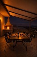 Cozy Retreat with Fireplace & BBQ - Bed and Breakfast Ioánnina