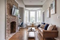 Luxury 3BR with Parking in Heart of DC - Steps to Metro - B&B Washington