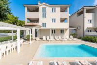 Villas Marisol - Bed and Breakfast Premantura