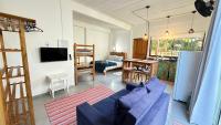 Vierpersoonskamer met Badkamer