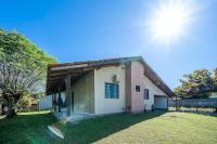 Casa completa para Familia e amigos com enxoval e varanda com churrasqueira e cozinha externa para ate 8 pessoas - Bed and Breakfast Porto Belo