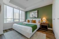 Elegant 2BR Condo in Prime Downtown Location - Bed and Breakfast Toronto