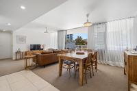 'Sage' at The Crest - Spacious ground floor apartment - B&B Forster