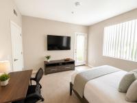 Private Ensuite Room in Shared Luxury Apartment with Gym,Hot Tub,Gym,Sauna,Pool - Chambres d'hôtes Los Angeles