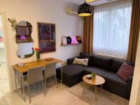 Gigis Apartment in the Heart of Prishtina - Chambres d'hôtes Pristina