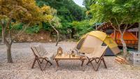 Gapyeong dolgungpensyeon&kaempingjang - B&B Gapyeong