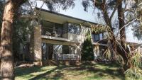 Lake Daylesford Lodge 7 - B&B Daylesford