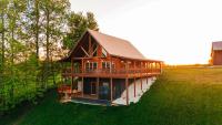 Hot Tub Private Pond Fire Pit near Off-Road Parks - B&B Campton