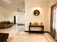 Manomayi - Luxury - Entire 4BHK Family Only Villa Spacious 4500 Sqft Duplex - Chambres d'hôtes Mangalore