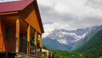 SkyGona Alpine Retreat - B&B Ghebi