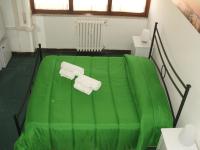 Vierpersoonskamer met Eigen Externe Badkamer