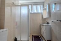 Bosphorus View - 5 Bedrooms - 2 Bathrooms - Elevator - Central Location - B&B Istanbul