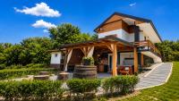 Vineyard Cottage with Jacuzzi & Hobbit Sauna by Destination GREEN Croatia - B&B Sveti Urban