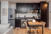 The Tokyo Central Loop Street Studio - B&B Ciudad del Cabo